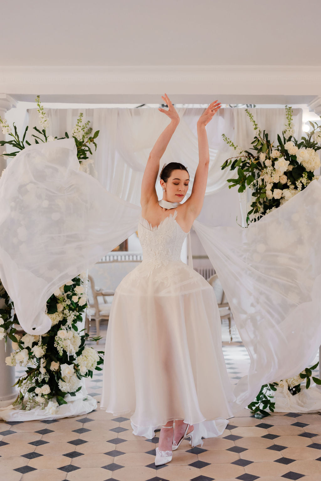 Robe de mariée sur-mesure "Plume"